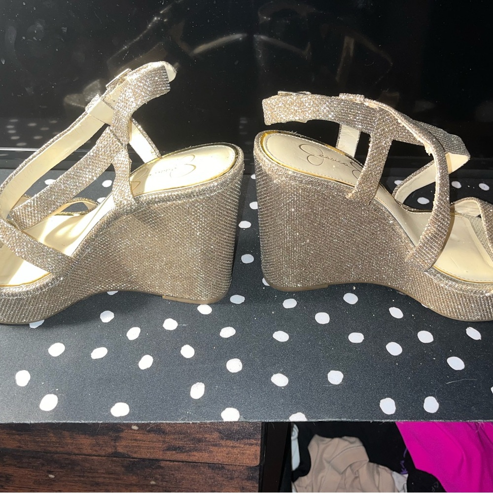 Elegant Gold Wedge Sandals